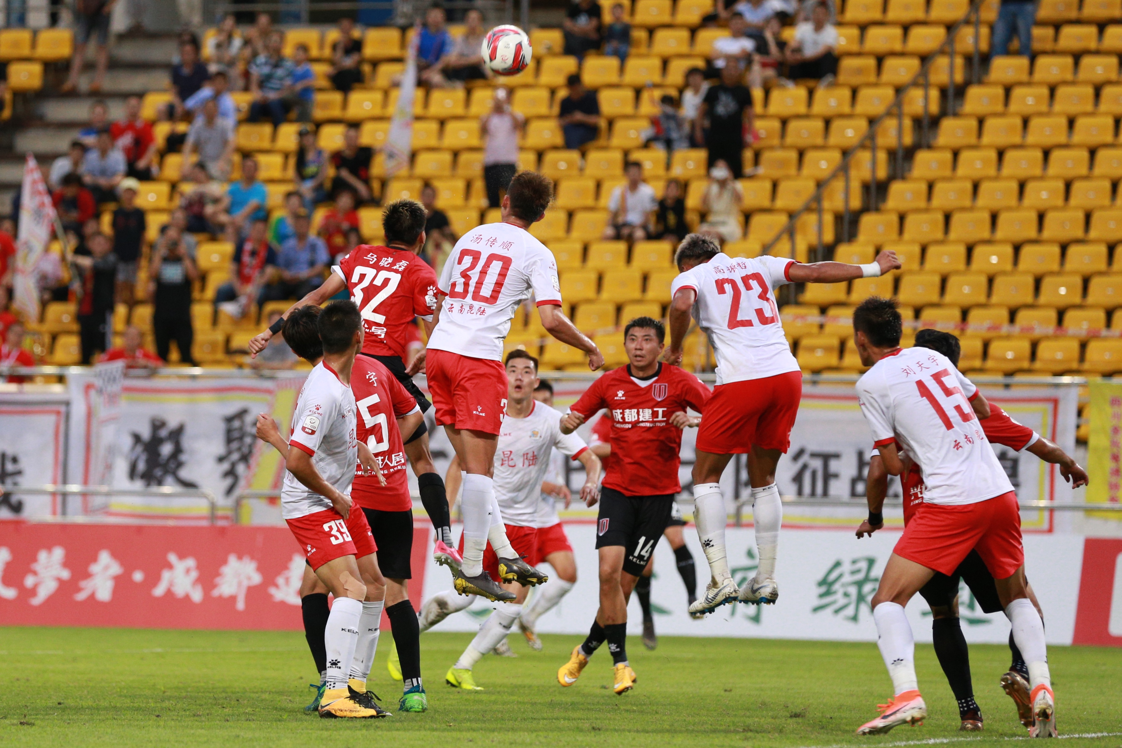 开云体育-DFM碾压DK，Lehends完成史诗逆转鏖战多局成都决赛之夜，锁定晋级资格