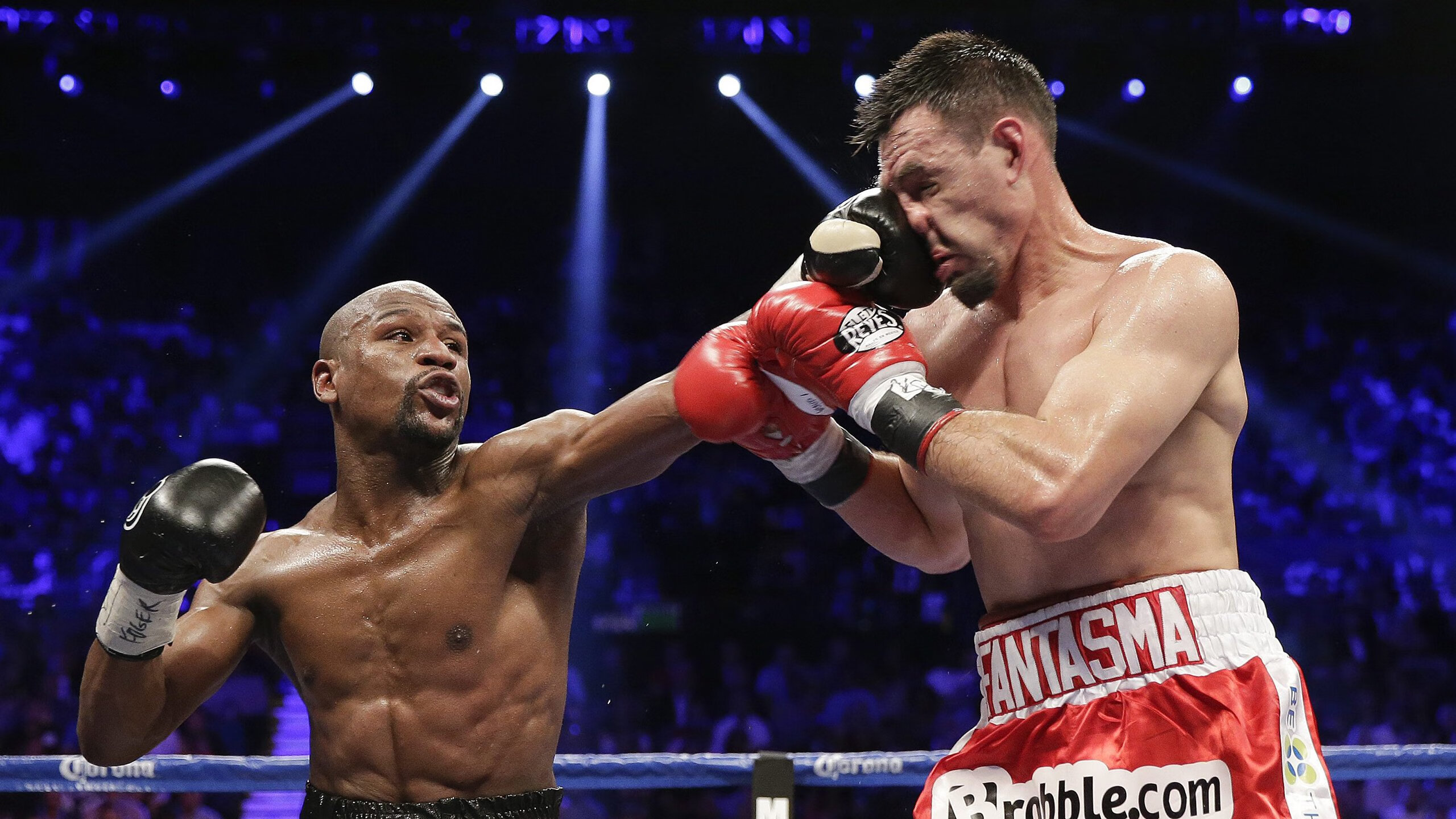 开云体育平台APP-从伯纳乌到上海滩，当国家德比遭遇勇士风暴，体育世界的冰与火之歌